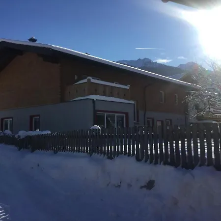 Almwirt Apartment *