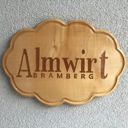 Almwirt Apartment *