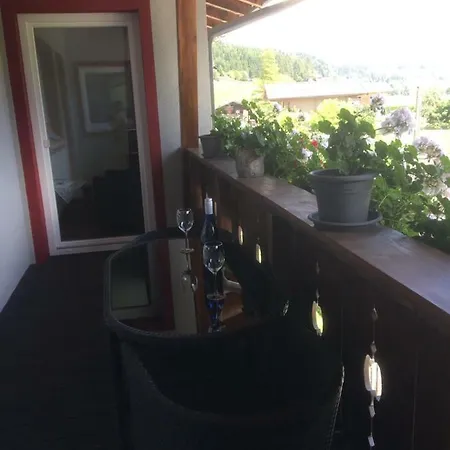 Almwirt Apartment *